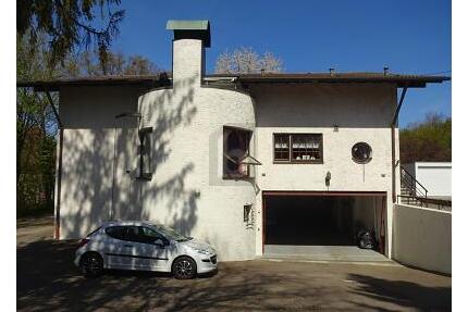 GROßZÜGIGES ZUHAUSE MIT EINLIEGERWOHNUNG - Kirchheim unter Teck