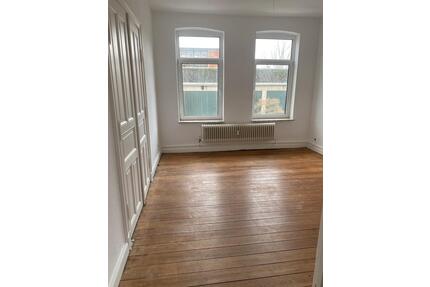 Helle 3-Zi.-Altbauwohnung|69m2| Uni-Nähe|von priv |1.OG| keine WG - Schönkirchen