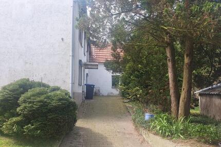 Grundstück mit Einfamilienhaus - 135.000,00&nbsp;EUR Kaufpreis, ca.&nbsp; 130,00&nbsp;m&sup2; in Nossen (PLZ: 01683)