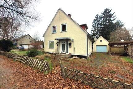 Wohnimmobilie mit Sanierungsbedarf in gewachsener Wohnlage von Eschede