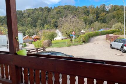 Helle 3-Zimmer-Wohnung mit Balkon & Stellplatz in Wehr