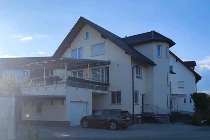 Provisionsfrei:Gepflegtes Mehrfamilienhaus mit ca. 355 m² BJ:2003 - Singen (Hohentwiel)