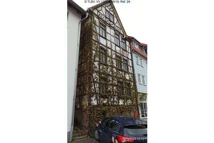 Haus zum Kaufen in Bad Salzungen 24.700,00 € 141 m²