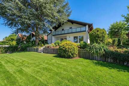 Haus zum Kaufen in LandshutHofberg 1.070.000,00 € 160 m² - Landshut/Hofberg