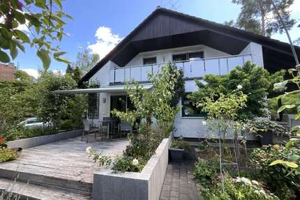 Haus zum Kaufen in Rückersdorf 590.000,00 € 158.11 m²
