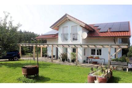 ++ WO RUHE ZUHAUSE IST ++ LICHTDURCHFLUTETES EFH MIT ELW & PV ++ IDYLLE NAHE PASSAU ++ - Tiefenbach Reut