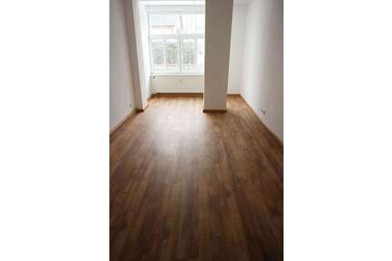 Wohnung zum Mieten in Chemnitz 281,00 € 56.22 m²