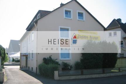 Renovierte 3-Zimmer-Dachgeschosswohnung, zw. Innenstadt und Stiebel Eltron - Holzminden