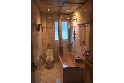 geräumige 3 Zimmer Wohnung mit Balkon - Gelsenkirchen Buer