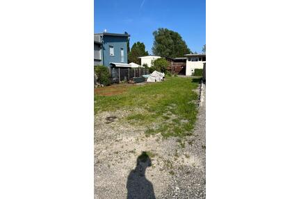 Gewerbegrundstück zum mieten - 750,00&nbsp;EUR Kaltmiete, ca.&nbsp; 378,00&nbsp;m&sup2; in Radolfzell am Bodensee (PLZ: 78315)