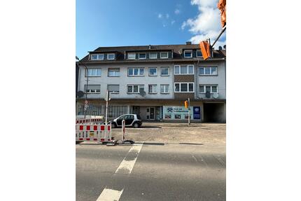 Schöne 3.5 Zimmer Wohnung in zentraler Lage mit Stellplatz - Remscheid Reinshagen