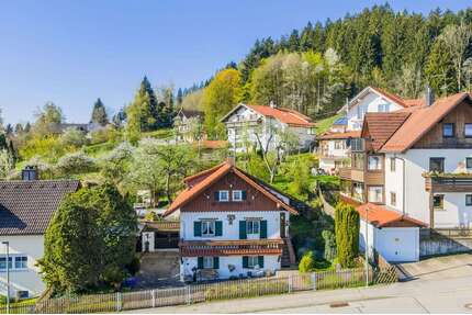Haus zum Kaufen in Peiting 395.000,00 € 114.51 m²