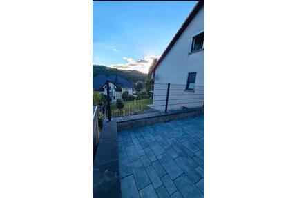 Top modernisierte DG-Wohnung (2020) hell & ruhig 2 Zimmer 56 m - Eschenburg