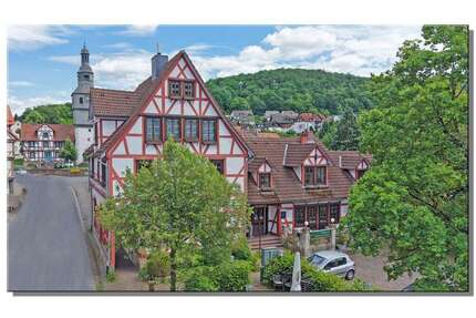 Wohnung zum Kaufen in Helsa 85.000,00 € 83.67 m²