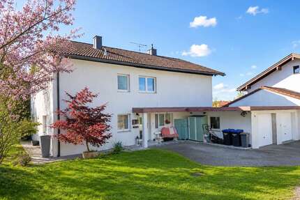 Haus zum Kaufen in Traunstein Kammer 739.000,00 € 236.06 m² - Traunstein / Kammer