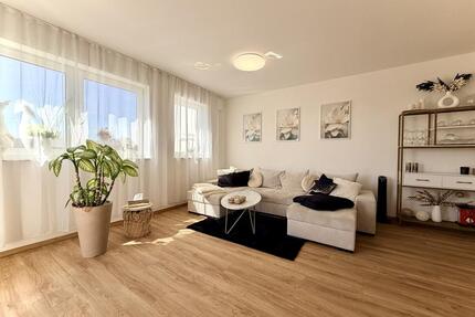 Wohnen mit Komfort: Moderne 3-Zimmer-Wohnung mit Süd-Balkon & Top-Ausstattung - Postmünster