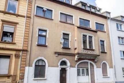 Haus zum Kaufen in Neunkirchen 485.000,00 € 480 m²