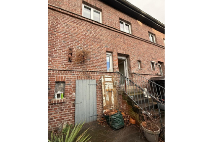 Haus zum Kaufen in Duisburg 230.000,00 € 90 m²
