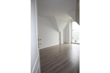 Gemütliche 2-Raumwohnung unterm Dach! - Burgstädt