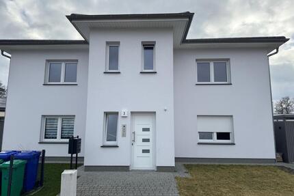 Helle Wohnung mit Gartennutzung und PKW Stellplatz in Zernsdorf - Königs Wusterhausen Kablow