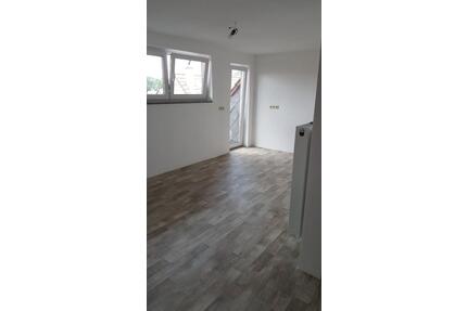 3 Raumwohnung Eisfeld - 560,00&nbsp;EUR Kaltmiete, ca.&nbsp; 90,00&nbsp;m&sup2; in Eisfeld (PLZ: 98673)