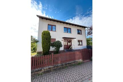 Charmantes Ein- bzw. Zweifamilienhaus - Sontra