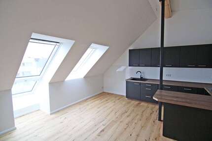 Wohnung zum Mieten in Berlin 1.498,00 € 69.86 m²