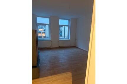 Wohnung zu Vermieten - 350,00&nbsp;EUR Kaltmiete, ca.&nbsp; 75,00&nbsp;m&sup2; in Aue-Bad Schlema (PLZ: 08280)