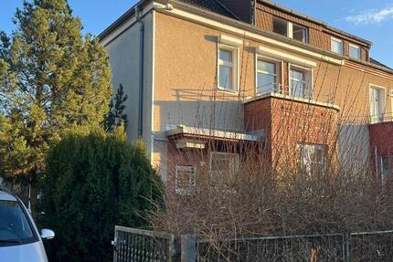 Großzügige Doppelhaushälfte mit 7 Zimmern, Garten & Wintergarten - Berlin Tempelhof-Schöneberg