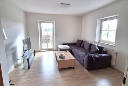 BESONDERS WOHNEN! Kuschelnest über zwei Ebenen in ehemaligem Mühlenanwesen! 2 12-Zi.-Whg. am Ortsrand von Pleinfeld!