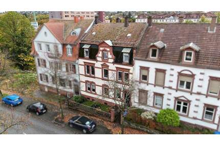 +++Im Stadtzentrum: Gepflegtes 3-Familienhaus mit Südbalkonen und Garten+++ - Pirmasens Erlenbrunn