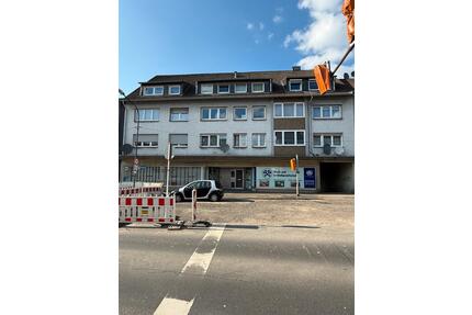 Schöne 3.5 Zimmer Wohnung in zentraler Lage mit Stellplatz - Remscheid Lüttringhausen