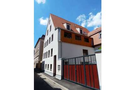 Wohnung zum Mieten in Augsburg 980,00 € 80.09 m²