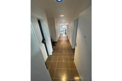 Wohnung Penthouse - 1.140,00&nbsp;EUR Kaltmiete, ca.&nbsp; 114,00&nbsp;m&sup2; in Uetze (PLZ: 31311)