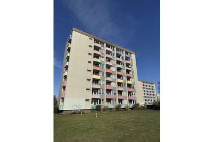 Wohnung zum Kaufen in Celle 49.000,00 € 48.58 m²