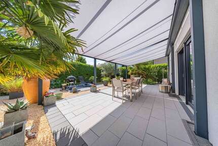 Haus zum Kaufen in Brüggen 649.000,00 € 194 m²