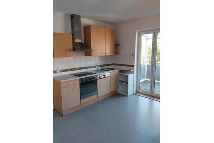 ab sofort!!! helle 3 Zimmer Wohnung mit EBK, Balkon, Stellplatz - Zwiesel