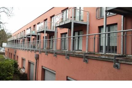 Zwischen-Nachmiete ab spätestens 15.4., 14195 B, Stud.Pendler! - Berlin Steglitz-Zehlendorf