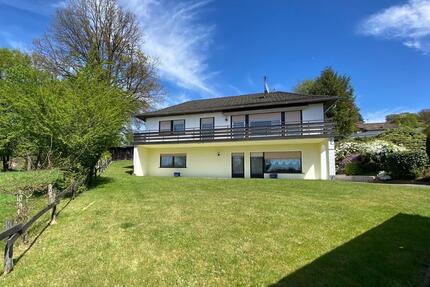 Einfamilienhaus ELW 2 Garagen Gummersbach Hülsenbusch top Lage