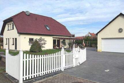 Ihr perfekter Wohntraum - geräumig für flexible Nutzung - Erfurt Töttleben