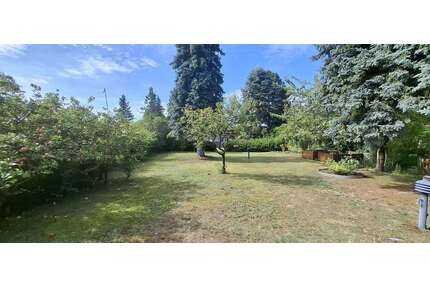 Grundstück zu verkaufen in Schulzendorf 245.000,00 € 942 m²