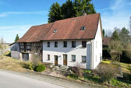 Haus zum Kaufen in Wald 249.000,00 € 197.31 m²