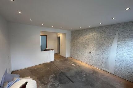 Zentrale 3,5-Zimmer-Wohnung mit sonnigem Balkon - Essen Stadtbezirk VII