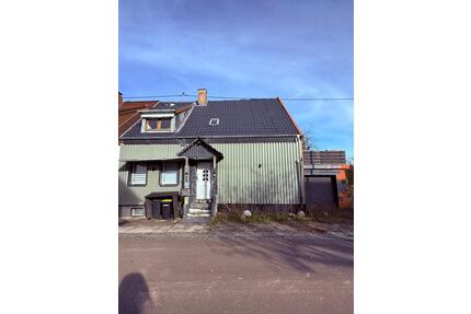 Einfamilienhaus mit großem Grundstück und Terrasse (Sackgasse) - Gersheim