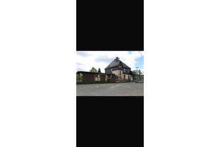 Für Investoren geeignet - 89.000,00&nbsp;EUR Kaufpreis, ca.&nbsp; 89,00&nbsp;m&sup2; in Bad Lobenstein (PLZ: 07356)