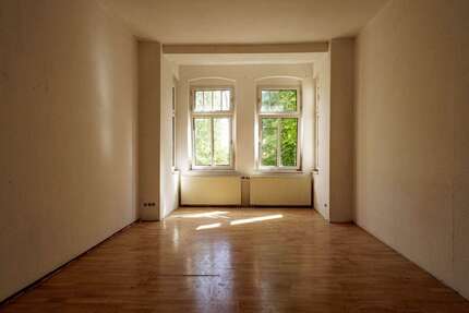 Wohnung zum Kaufen in Naumburg (Saale) 160.000,00 € 105 m²