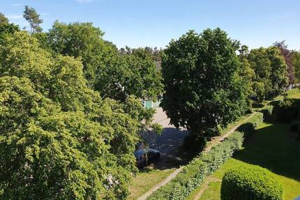 Geräumige und Helle 3-ZIMMER - EINZEL-GARAGE möglich - Waldkraiburg