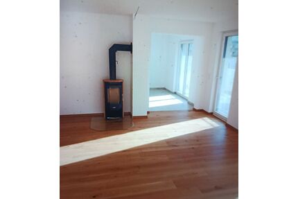 Exklusiver, neuwertige 4-Raumwohnung im 3 OG mit Kamin und Süd Balkon - Leipzig