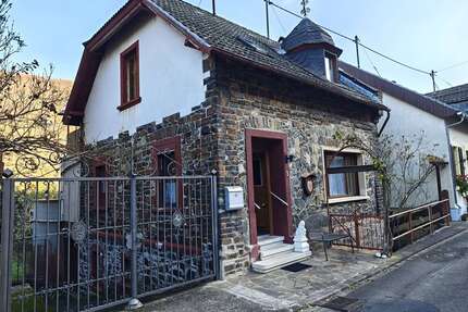 Haus zum Kaufen in Trechtingshausen 209.000,00 € 108 m²