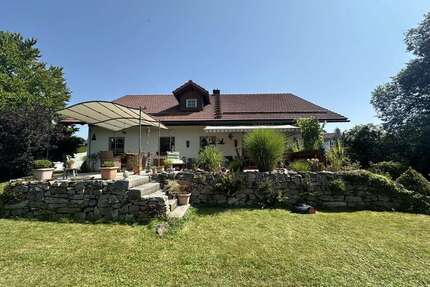 Haus zum Kaufen in Jandelsbrunn 565.000,00 € 200 m²